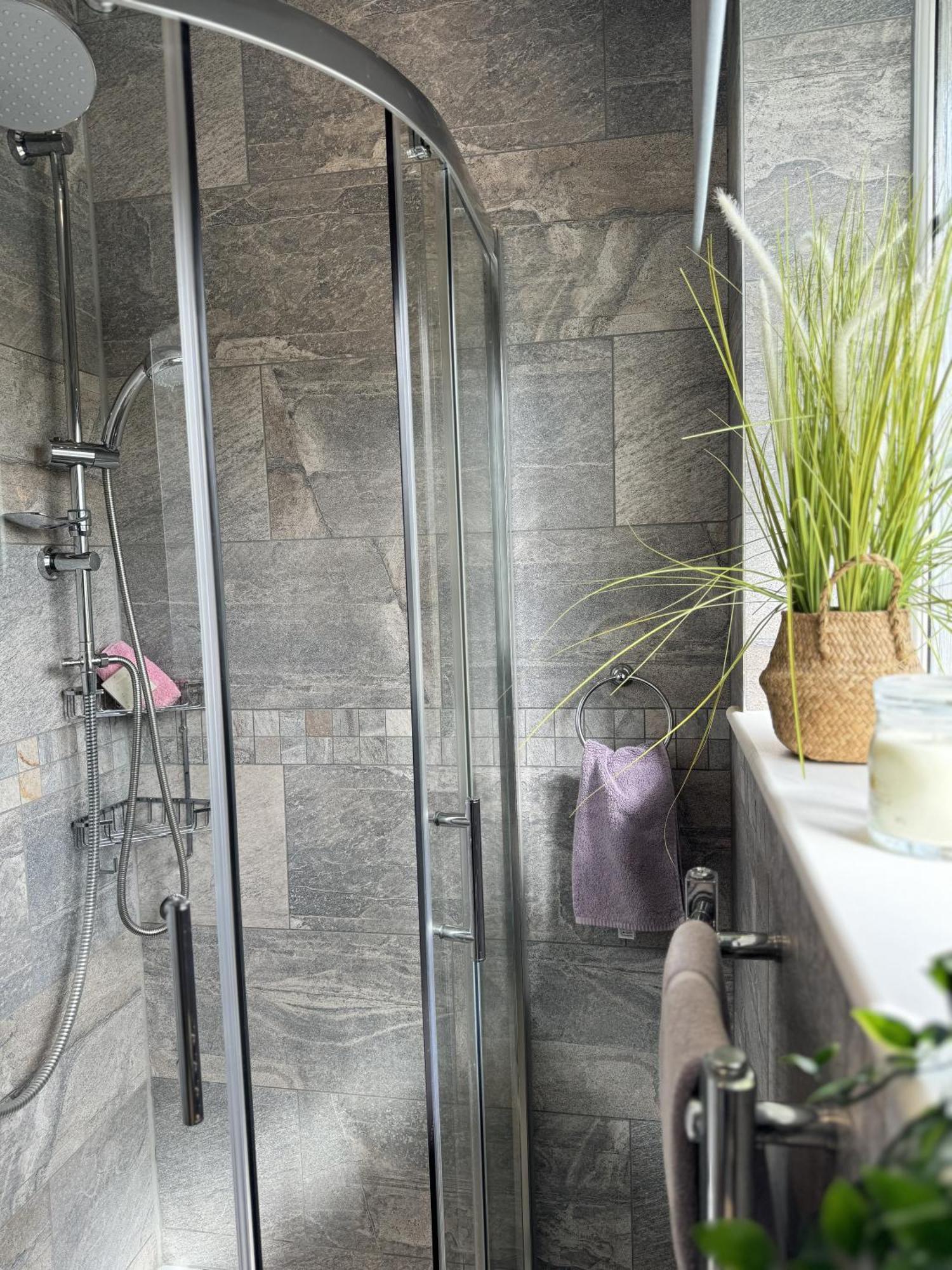 'Bramley Fall Cottage' ' On Site Ev Point - Attached Cottage,3 Separate Bedrooms -1 On Ground Level, Sleeps 6, 2 Bathrooms, Sandy Wittering Beach 8Min Drive, Rural Location, Child Friendly, Small Breed Dog Friendly, Private Parking Чічестер Екстер'єр фото