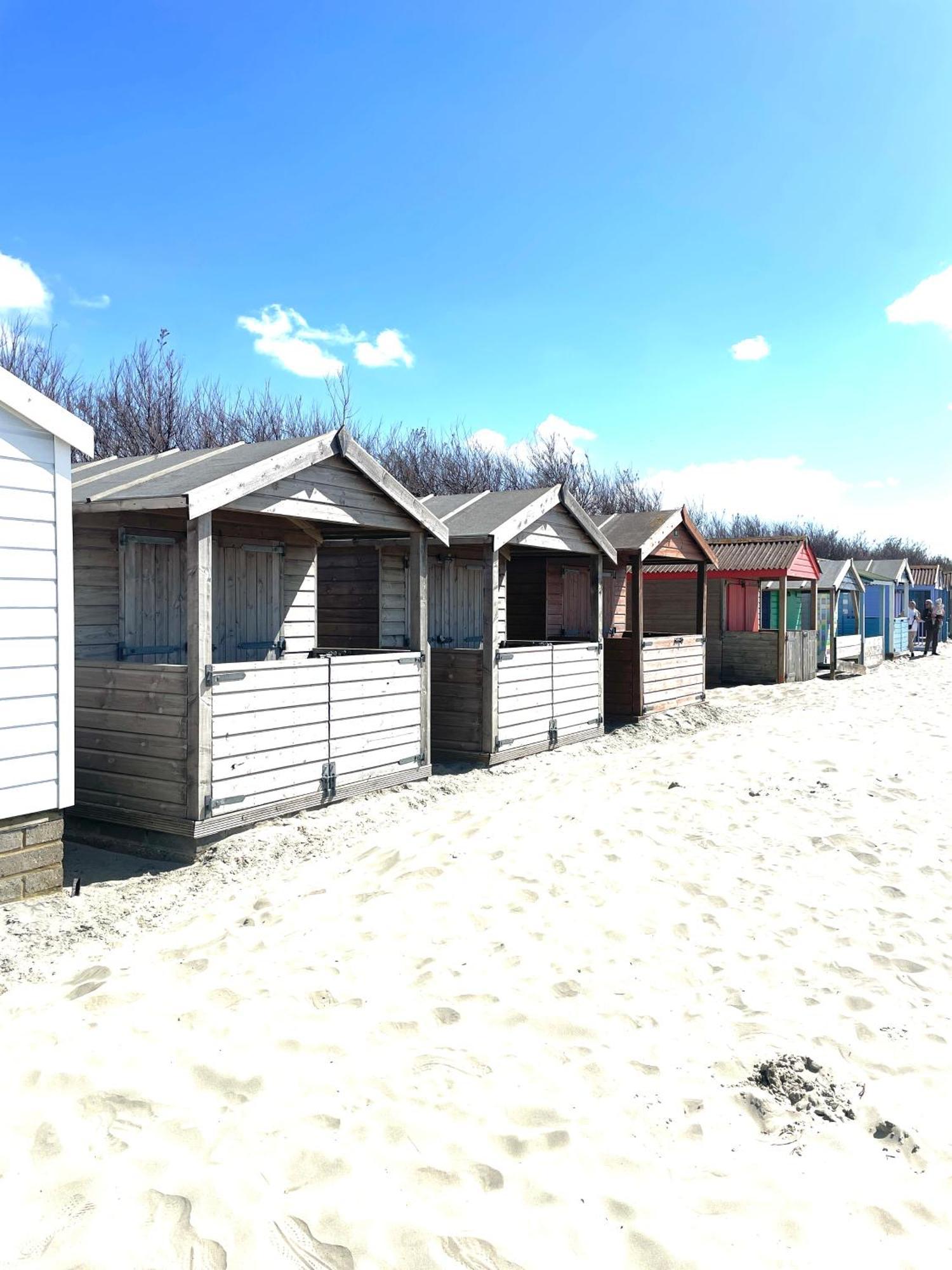 'Bramley Fall Cottage' ' On Site Ev Point - Attached Cottage,3 Separate Bedrooms -1 On Ground Level, Sleeps 6, 2 Bathrooms, Sandy Wittering Beach 8Min Drive, Rural Location, Child Friendly, Small Breed Dog Friendly, Private Parking Чічестер Екстер'єр фото